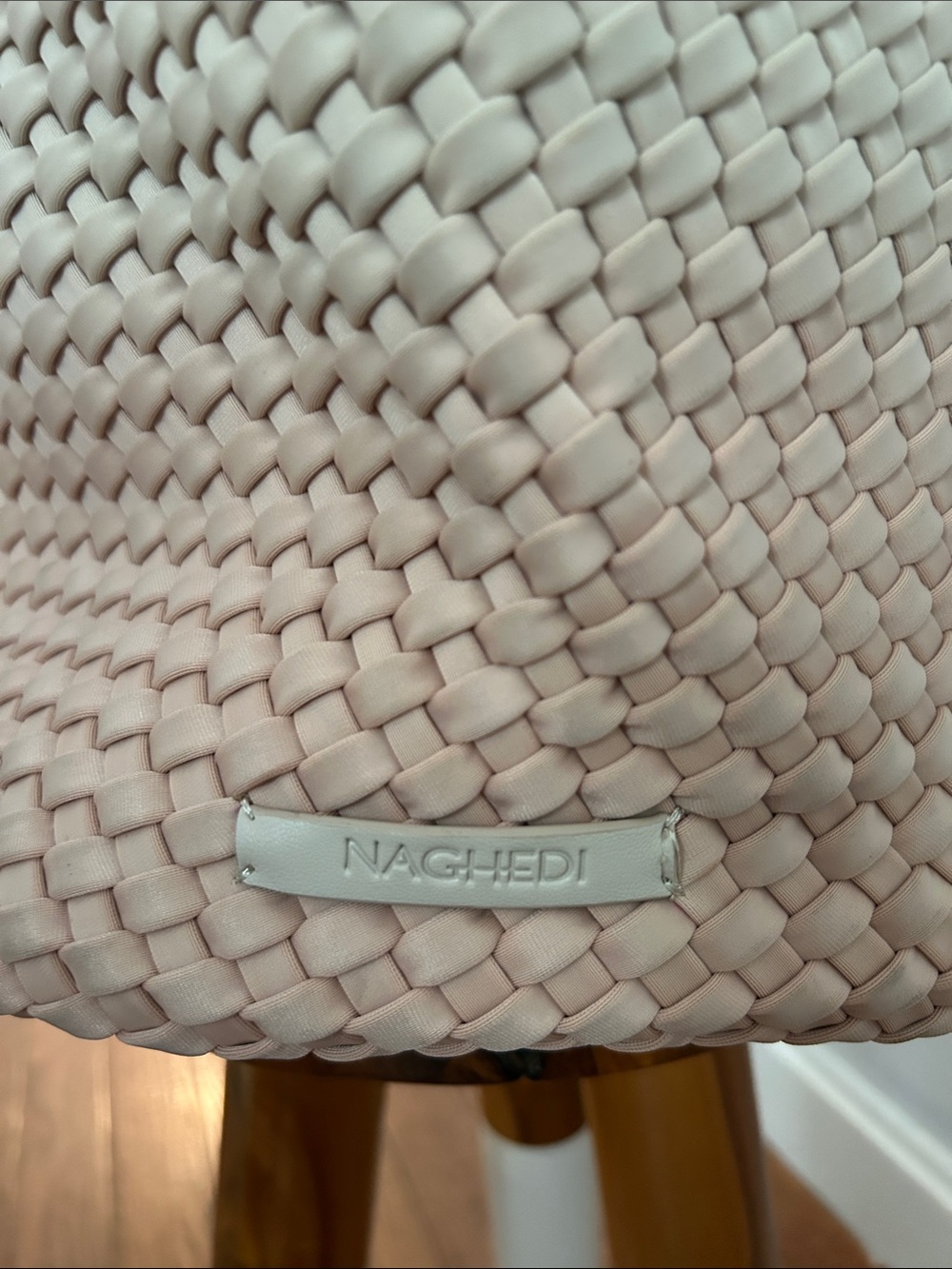 NAGHEDI woven tote bag in Blush Pink and Sand ombré - Picture 2 of 6